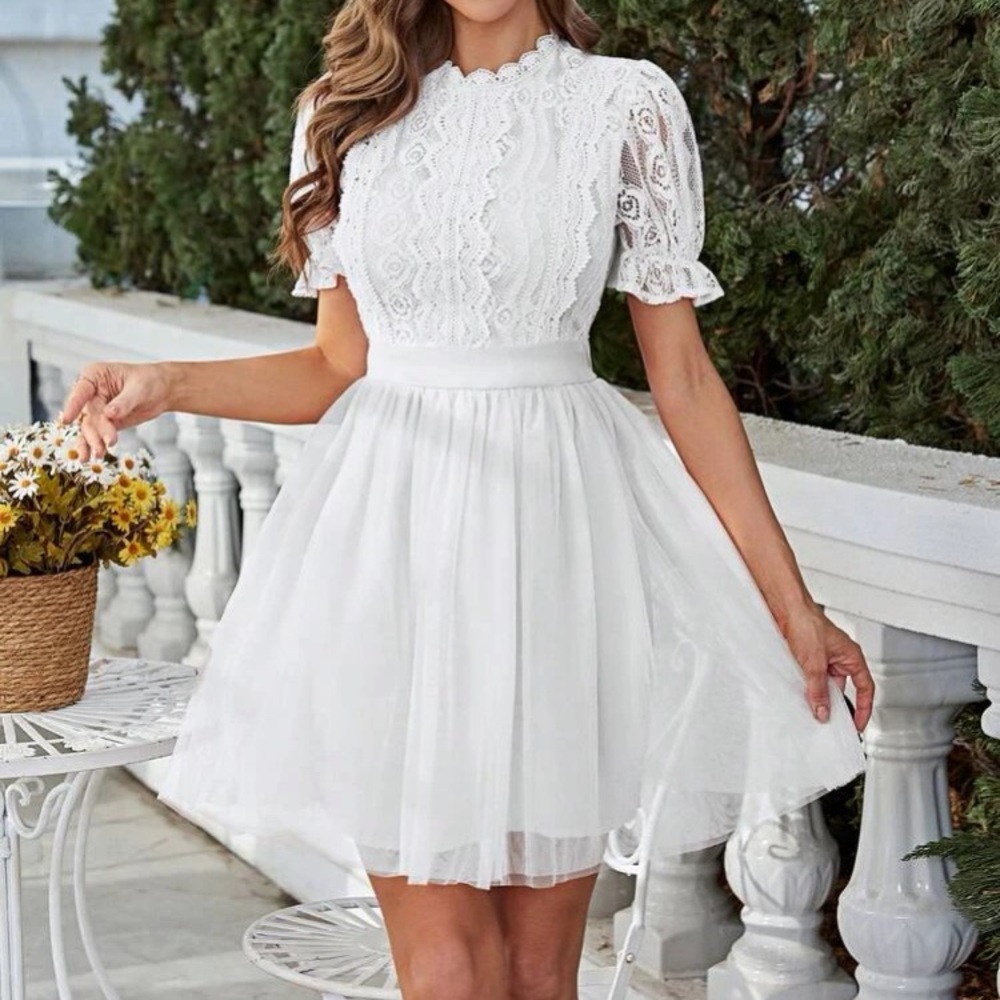 Elegant White Lace Mini Dress